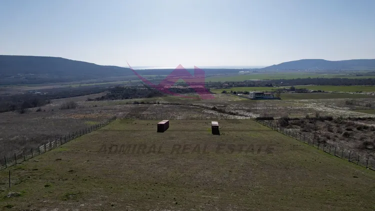 КЪЩА С 10 000 М2 ПАРЦЕЛ!!СЕЛО РОГАЧЕВО!! 3